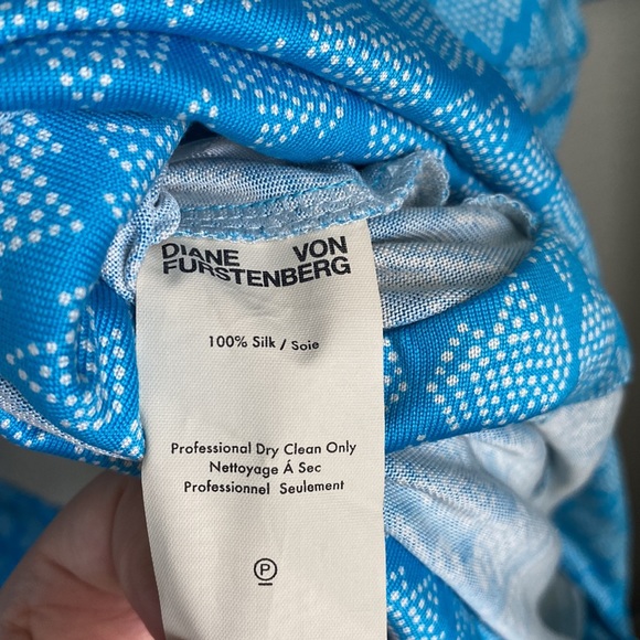 Diane Von Furstenberg Silk Wrap Tie Romper Shorts Celeste Kyoto Aztec Blue 6 - Picture 7 of 8